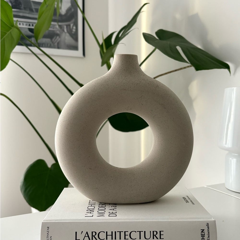 Modern Circular Vase